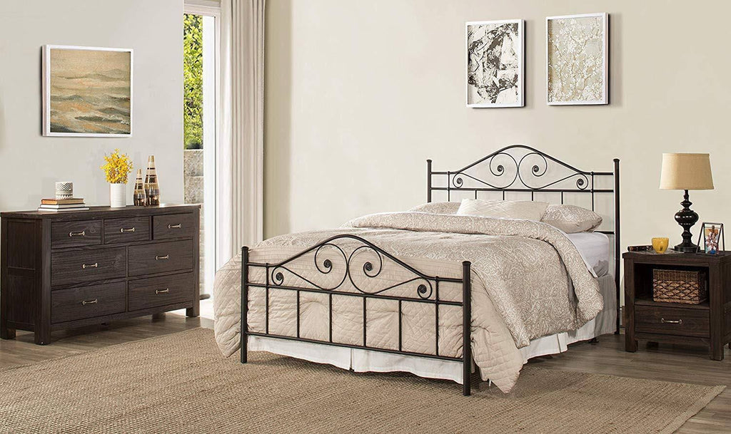 Metal Spindle Bed L98746