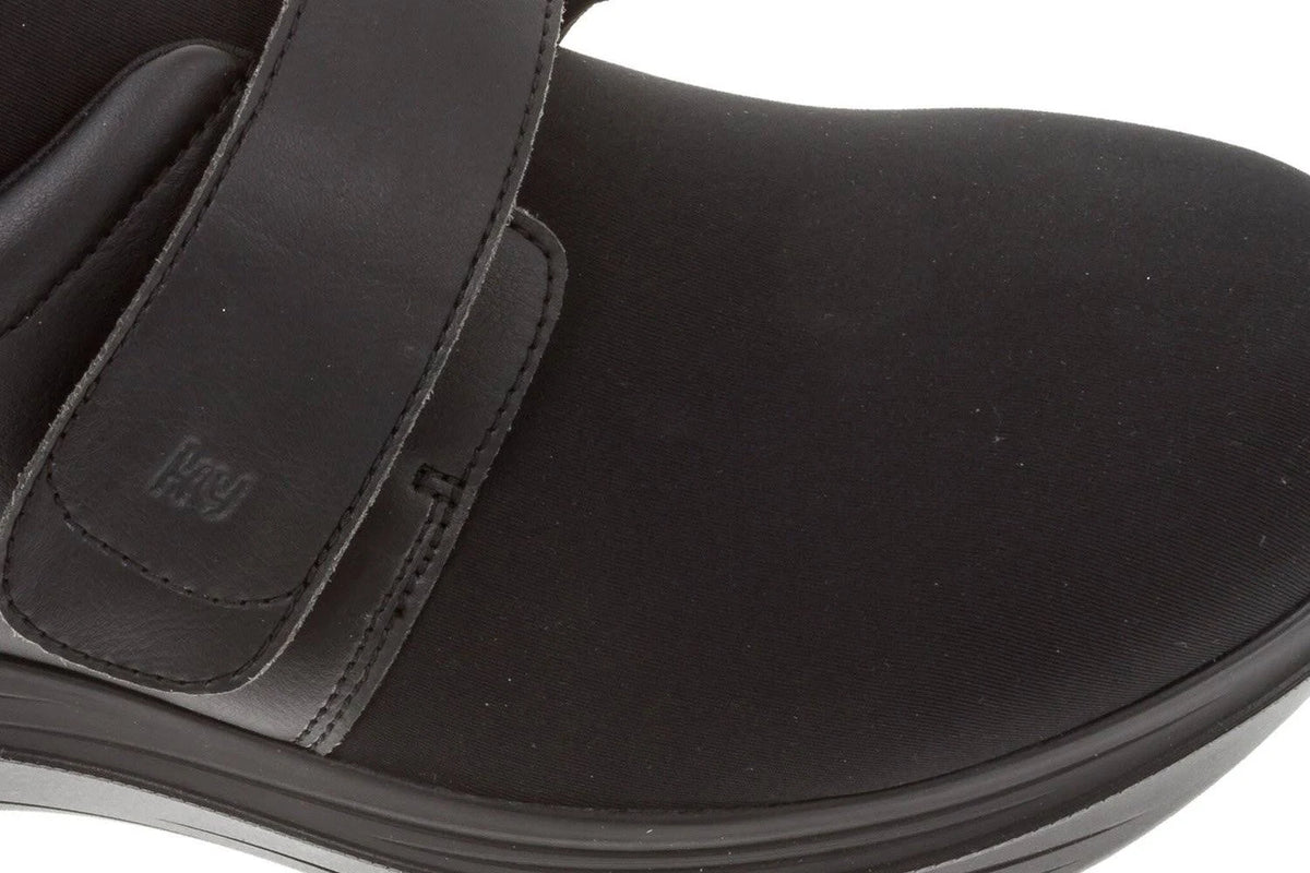 Black 11 Z722