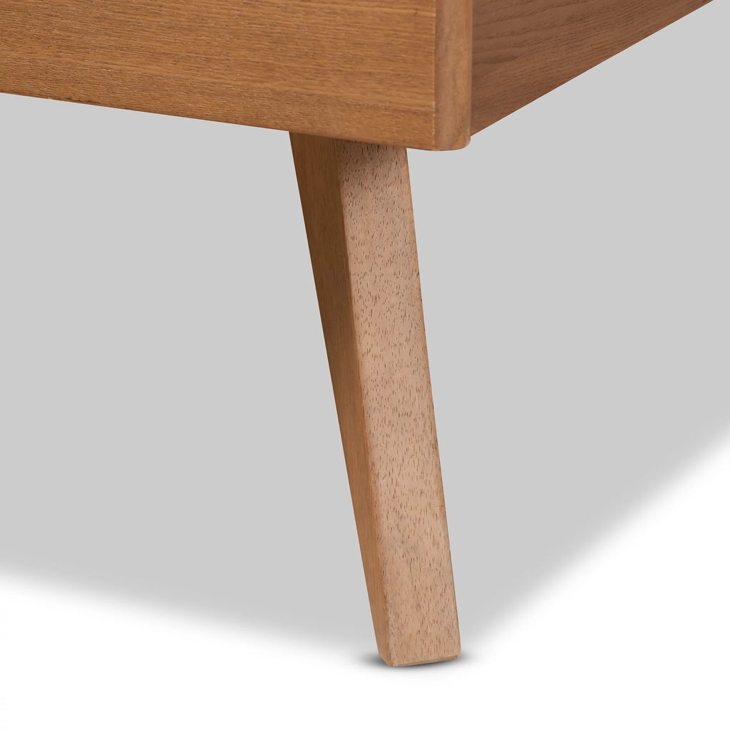 Queen Walnut Brown Engineered Wood Platform Bed G282