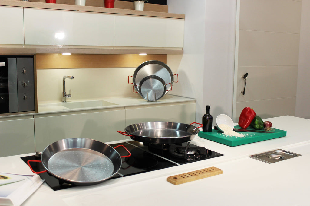 24x22 Carbon Steel Paella Pan K6514