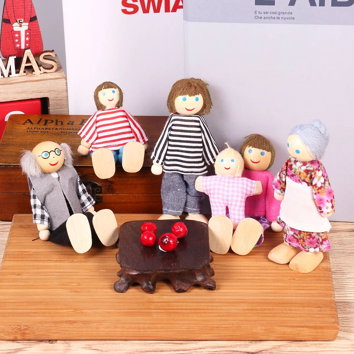 7pcs Wooden Dolls Pretend Play Set T891