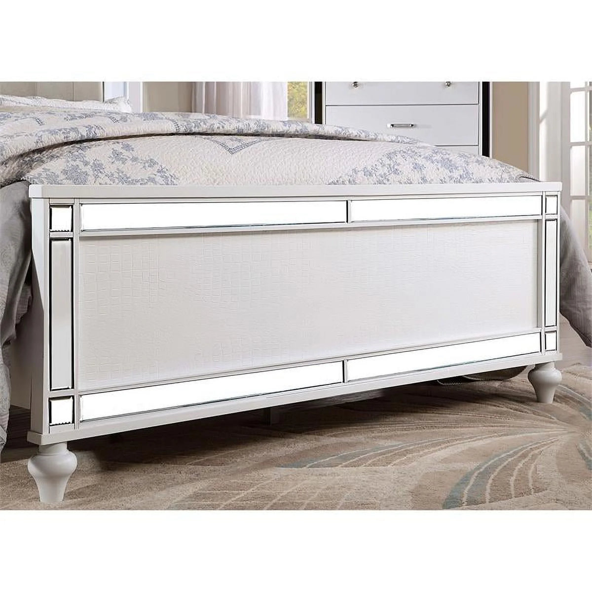 White 3-Piece Solid Wood LED Bedroom Set King O175