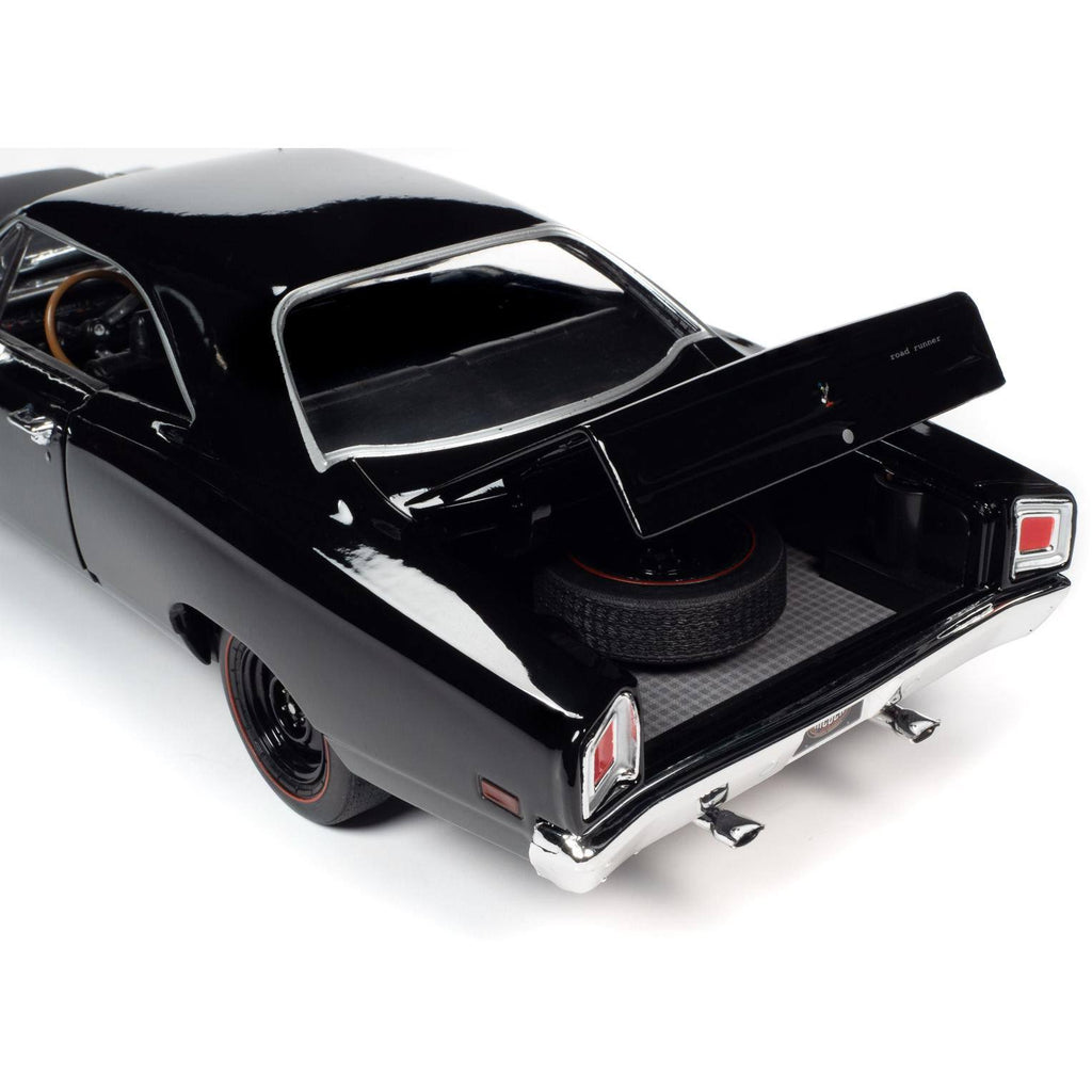 Black Velvet Muscle Car V9110