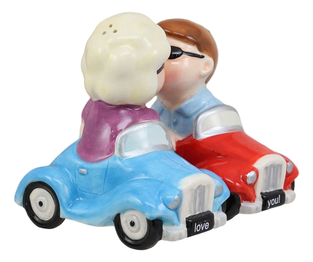 Ceramic Salt And Pepper Shakers Set M55033