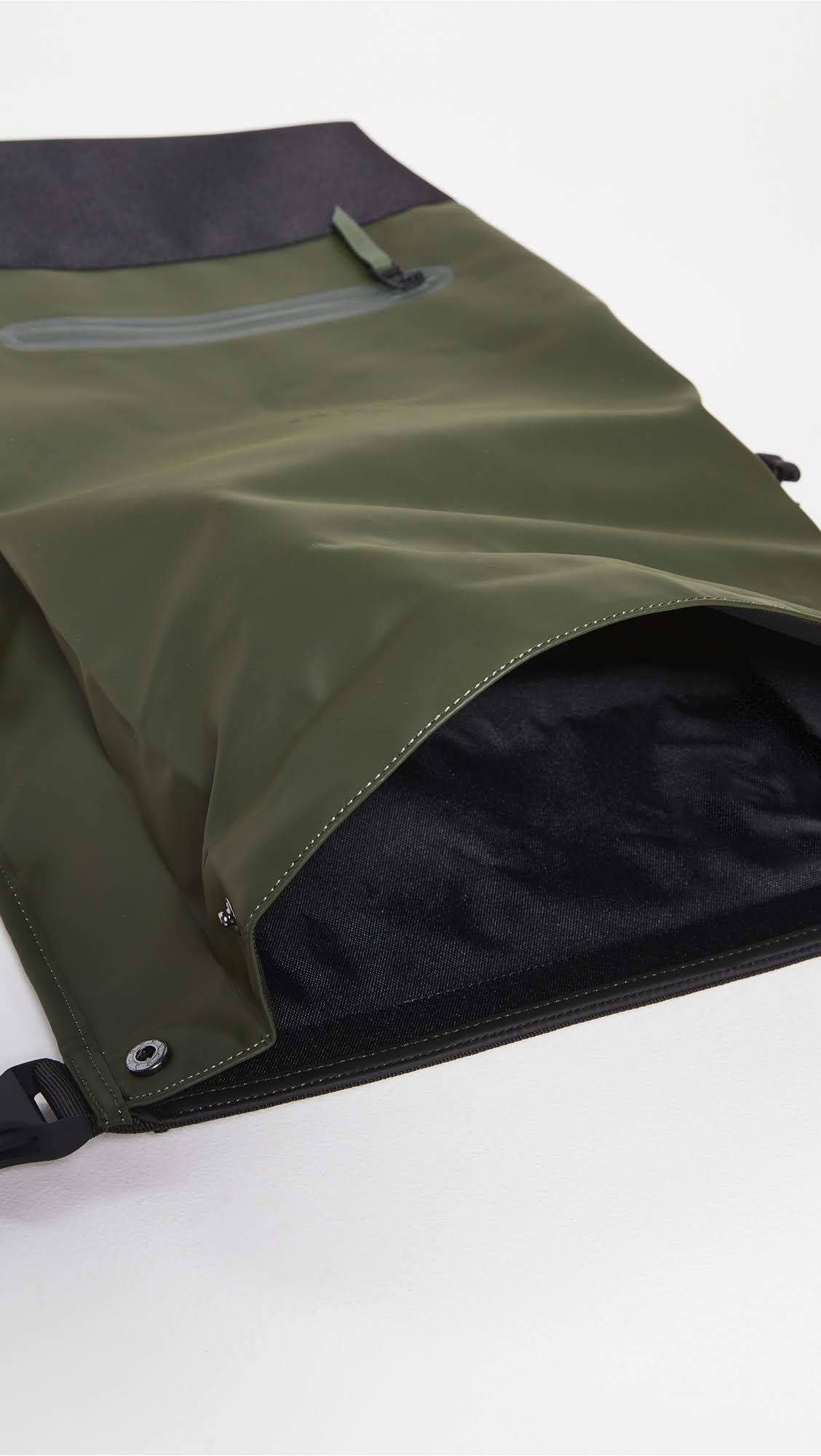 Green Buckle Rolltop Rucksack I807
