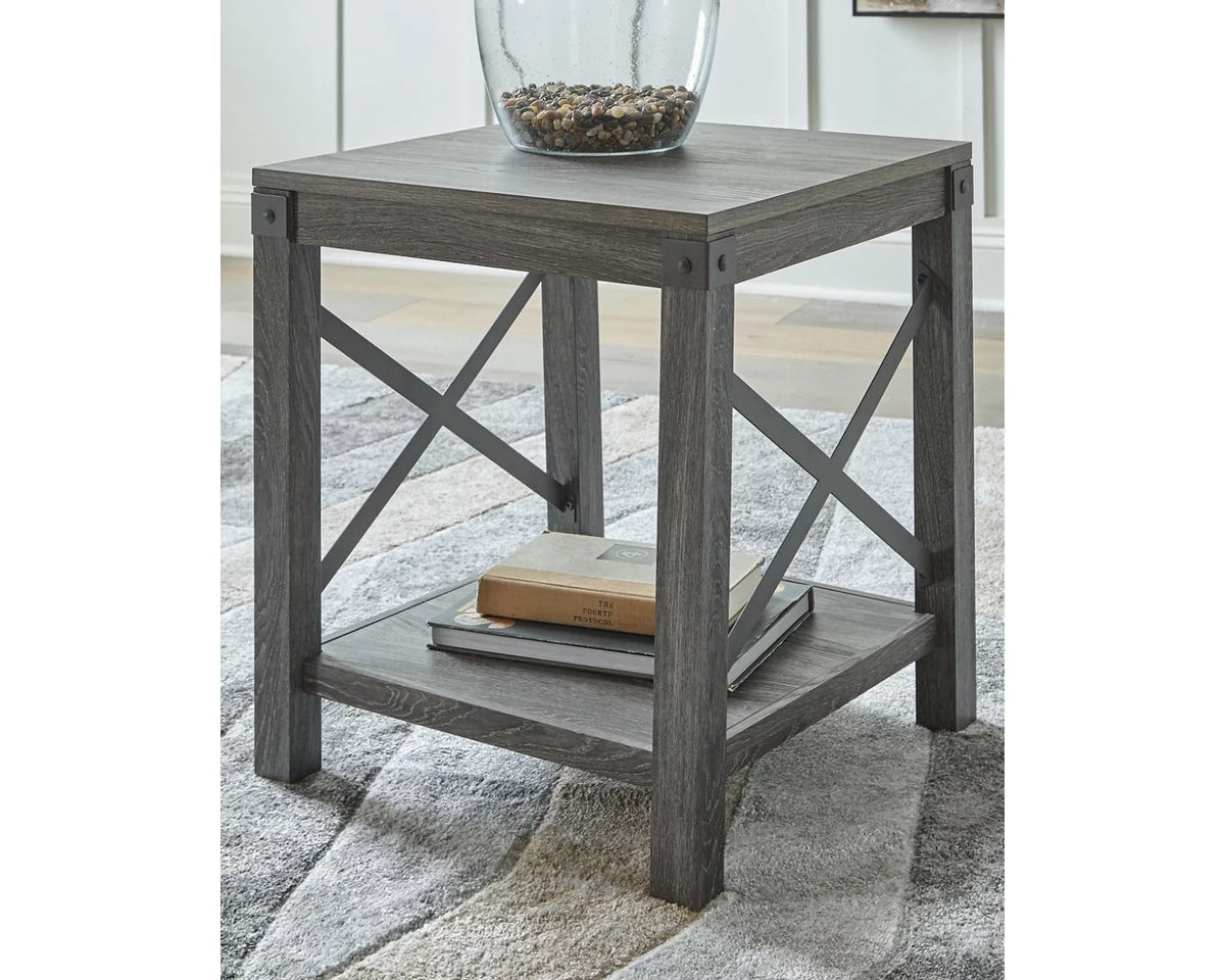 End Table Grayish Brown Q4946