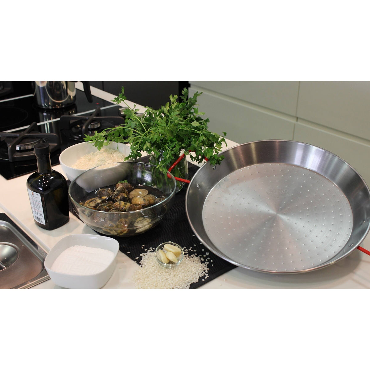 24x22 Carbon Steel Paella Pan K6514