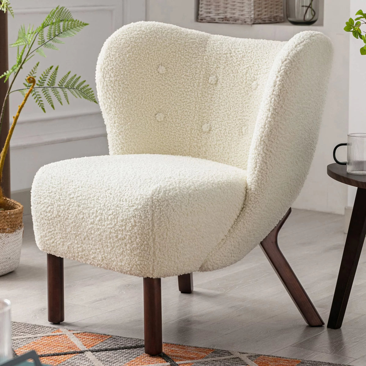 Modern Lambskin Tufted Accent Chair with Solid Wood Legs A37007