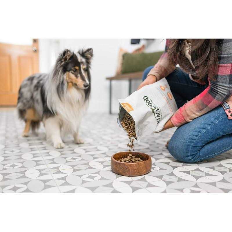 Pet Food M9920