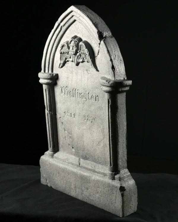 Tipping Tombstone T9339
