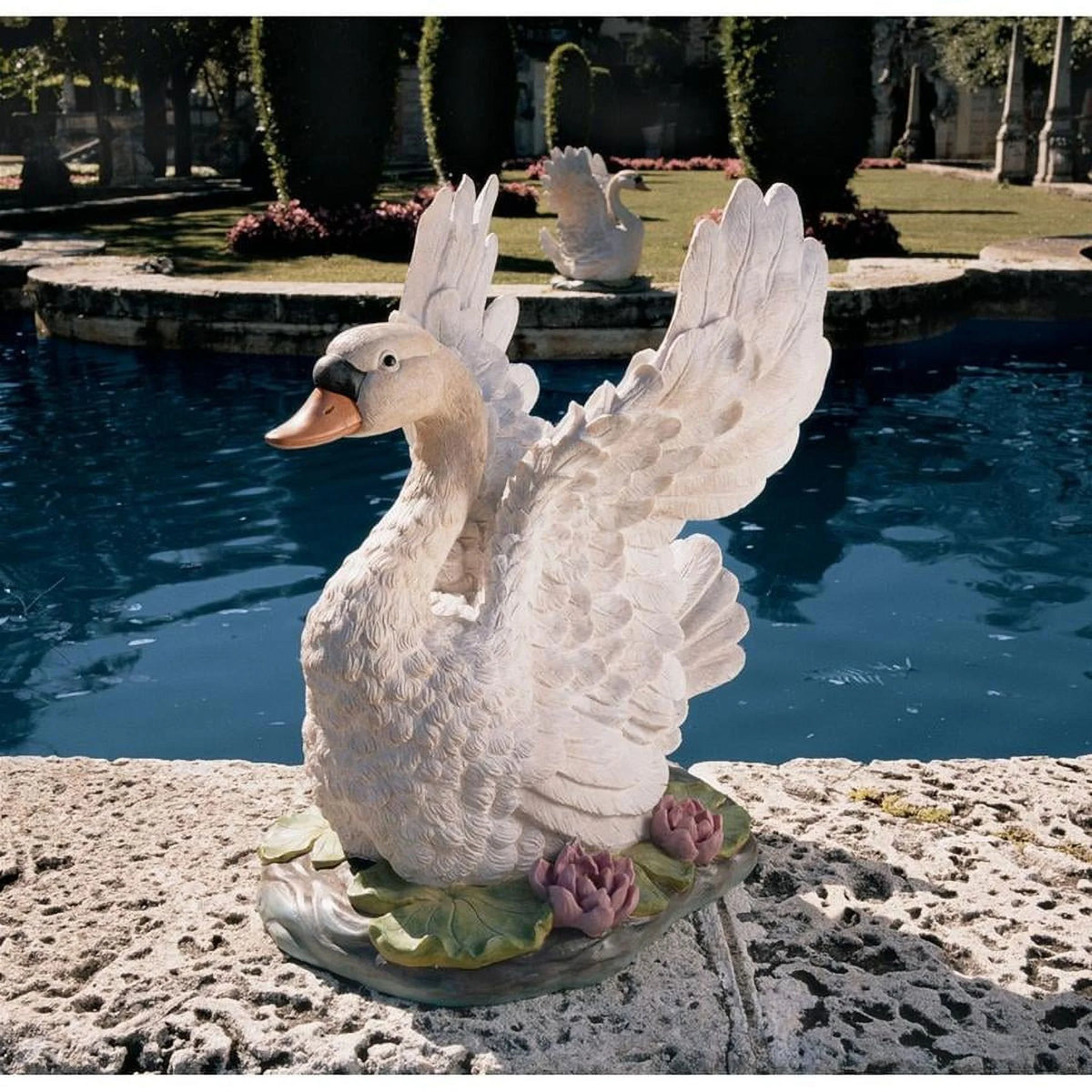 Swan Lake Sculpture Set of Two H154767