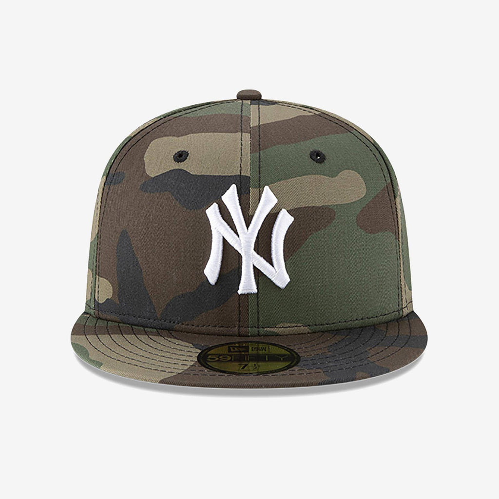 Camo Woodland Fitted Hat M334664